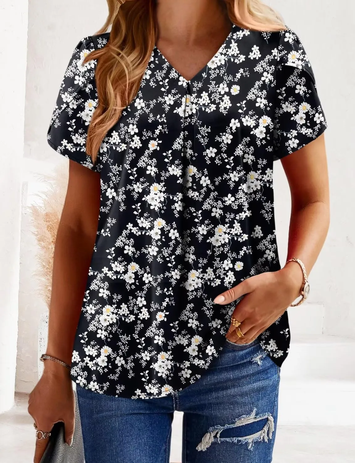 Magritta Womens Tops Dressy Casual Short Sleeve Pleated Tshirt 2025 Summer Loose Fitting Blouse Fashion V Neck Business Shirt