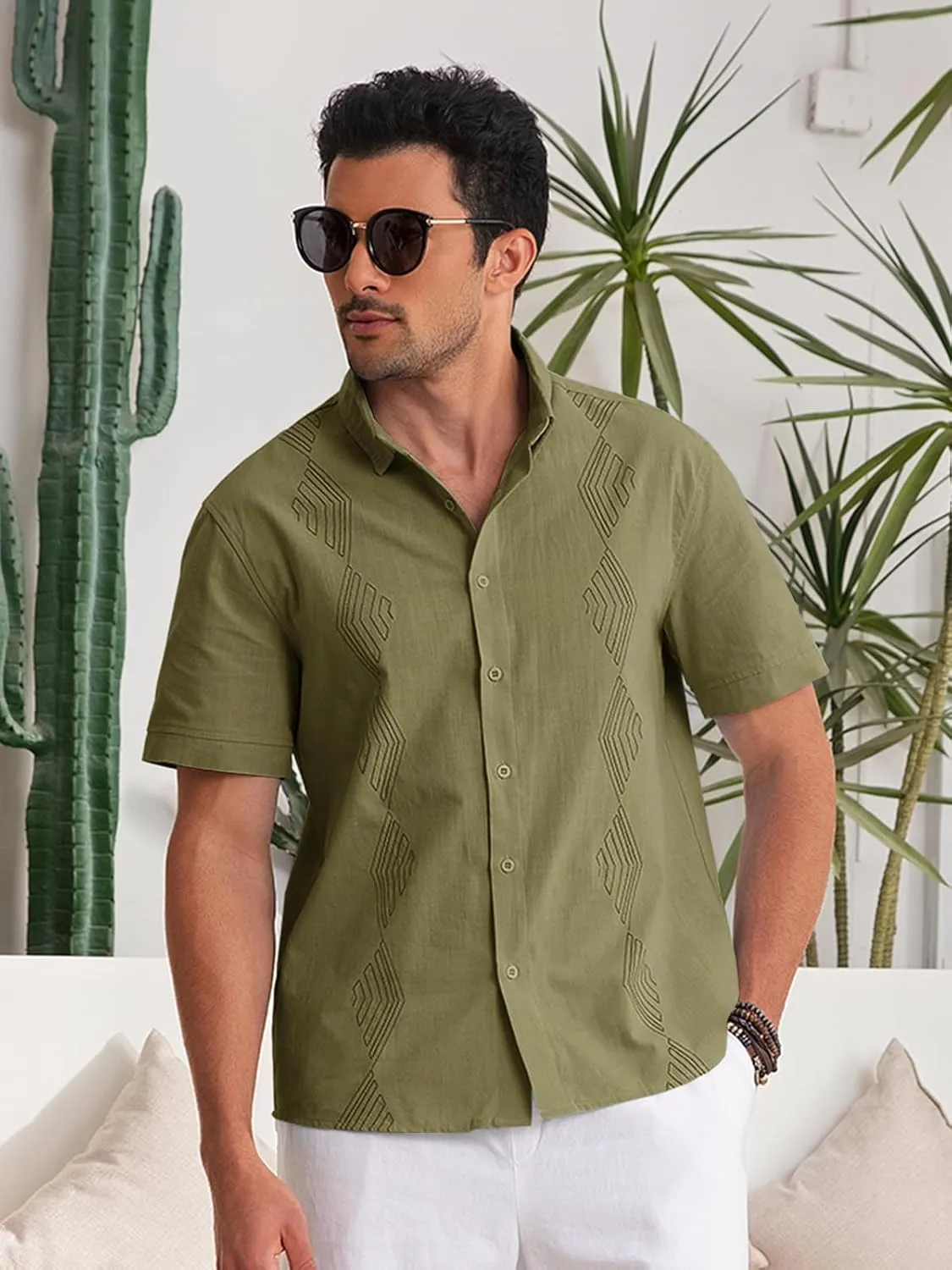 Makkrom Men Cuban Guayabera Shirts Linen Short Sleeve Button Down Cotton Mexican Beach Wedding Shirt