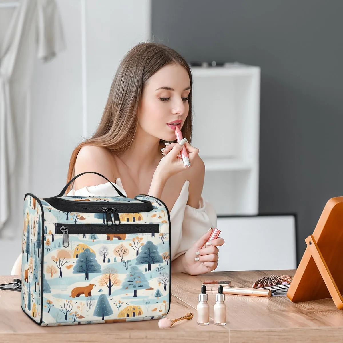 Snowy Fields Pine Trees Hanging Toiletry Bags Travel Makeup Bag Water-resistant Makeup Cosmetic Bag Travel Organizer