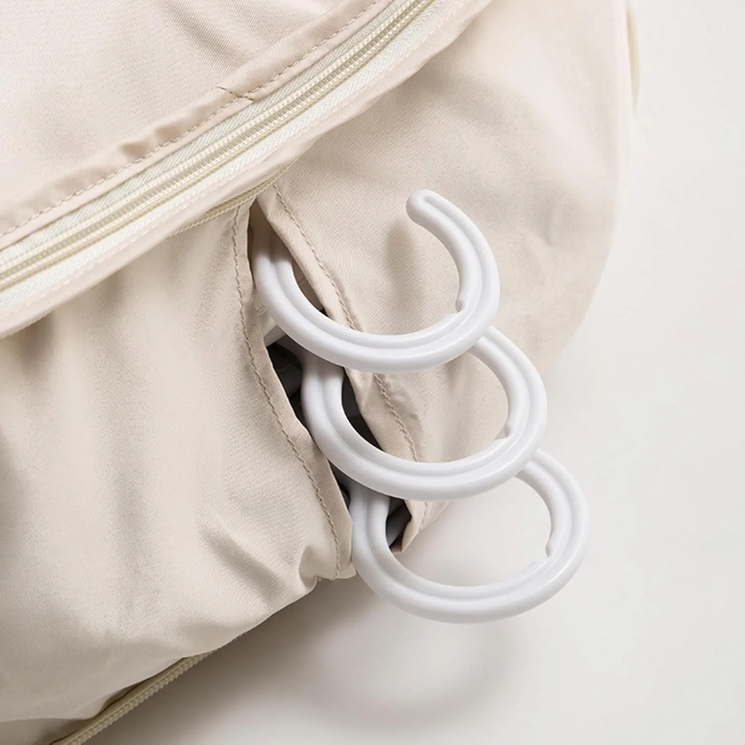 Space Saving Hanging Garment Bag, Self-Compression Space Saver Closet Organizers with 2-Way Zipper, Dustproof Clothes Cover for Down Coats Jackets, Dust Cover Bags Travel Organizer for Suit (Beige, M)