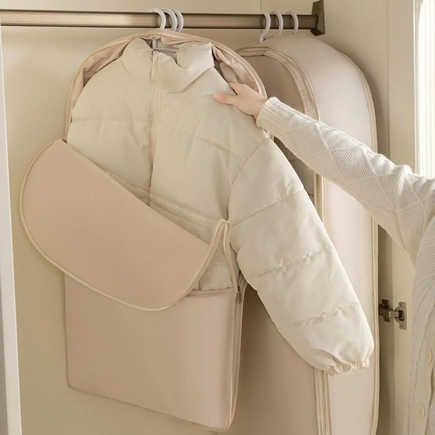 Space Saving Hanging Garment Bag, Self-Compression Space Saver Closet Organizers with 2-Way Zipper, Dustproof Clothes Cover for Down Coats Jackets, Dust Cover Bags Travel Organizer for Suit (Beige, M)