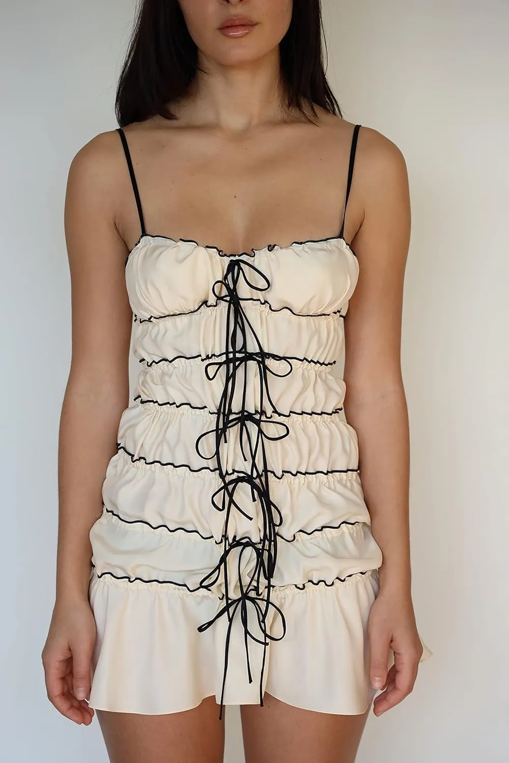 Women Ruffle Strapless Tube Mini Dress Y2k Fairy Off Shoulder Bandeau Dress Frill Trim Bodycon Aline Streetwear