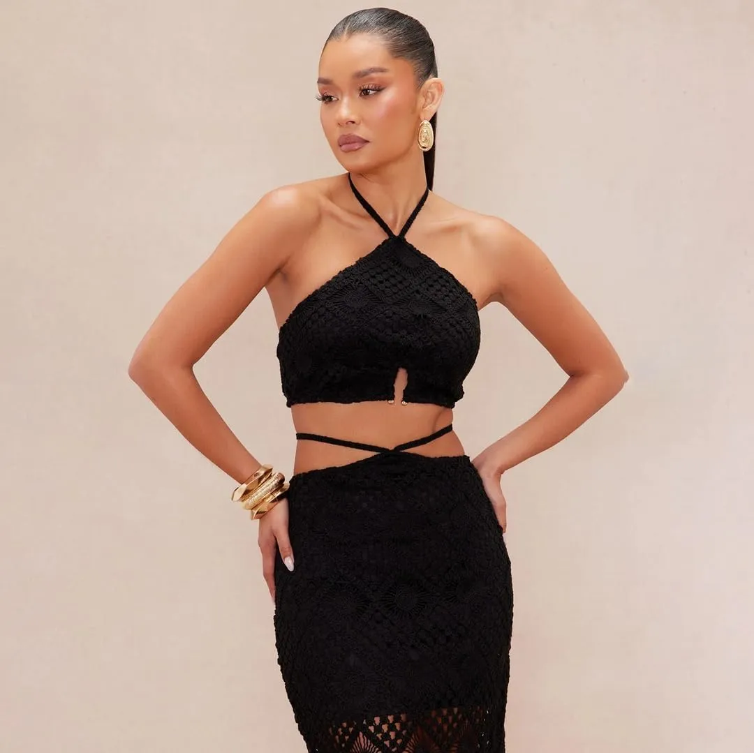 Wuitrie Women 2 Piece Casual Solid Knit Outfit Cut Out Camisole Maxi Lace Up Tassels Hem Skirt Crochet Set